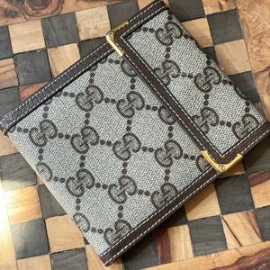 💗Vintage Gucci GG Wallet